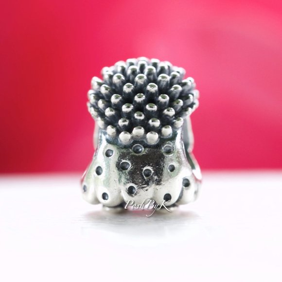 PANDORA Miss Hedgehog Silver Charm 791179 Retired - Picture 4 of 5